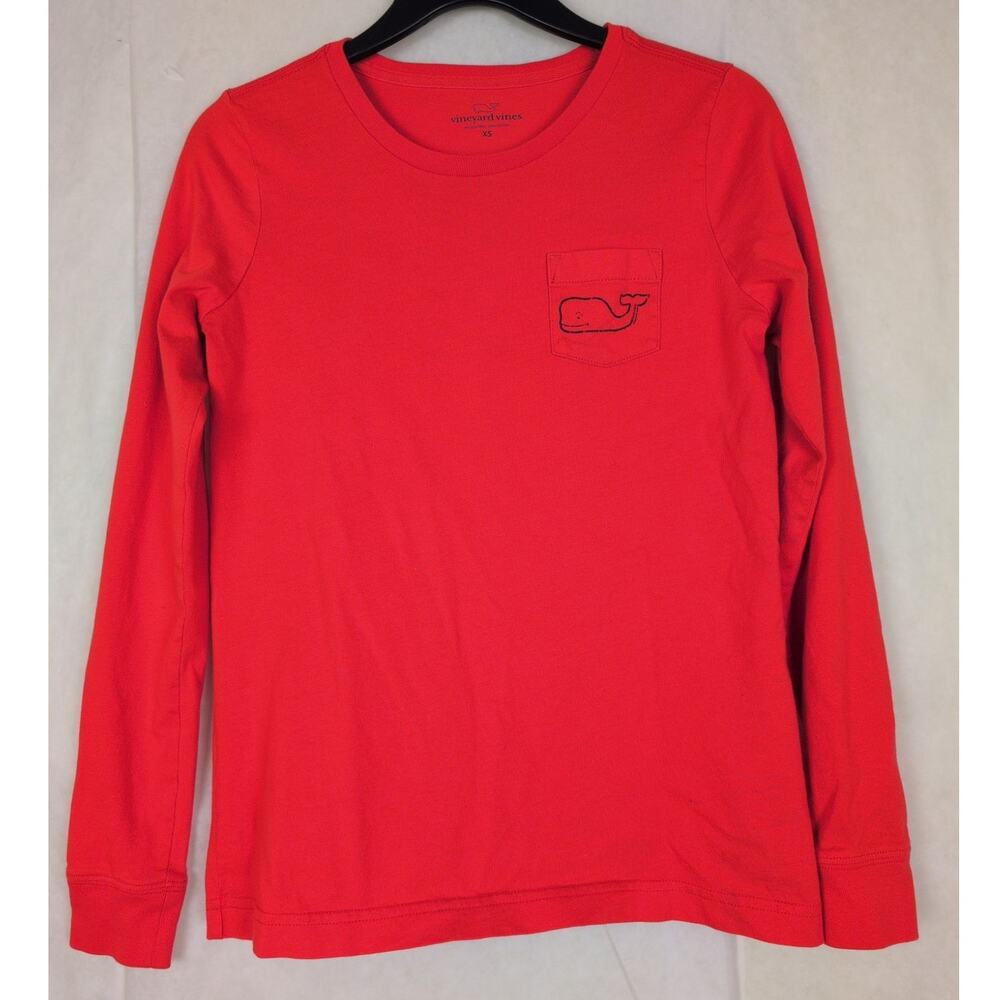 Vineyard Vines red long sleeve whale graphic tshirt size XS Preppy Coastal